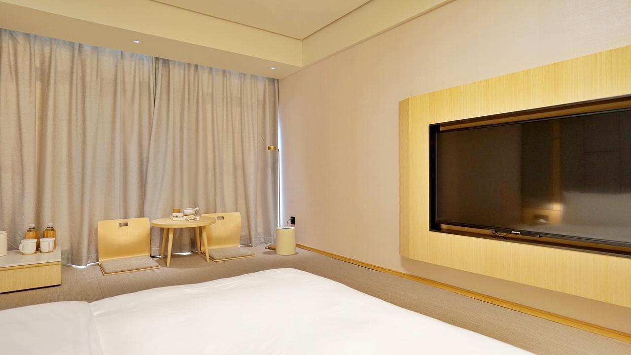 Ji Hotel Shanghai Baoshan Youyi Road エクステリア 写真